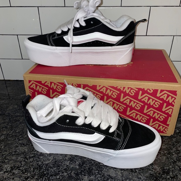 Vans Black and White Knu Stack unisex Mens 4.5 Womens 6 - Picture 2 of 13